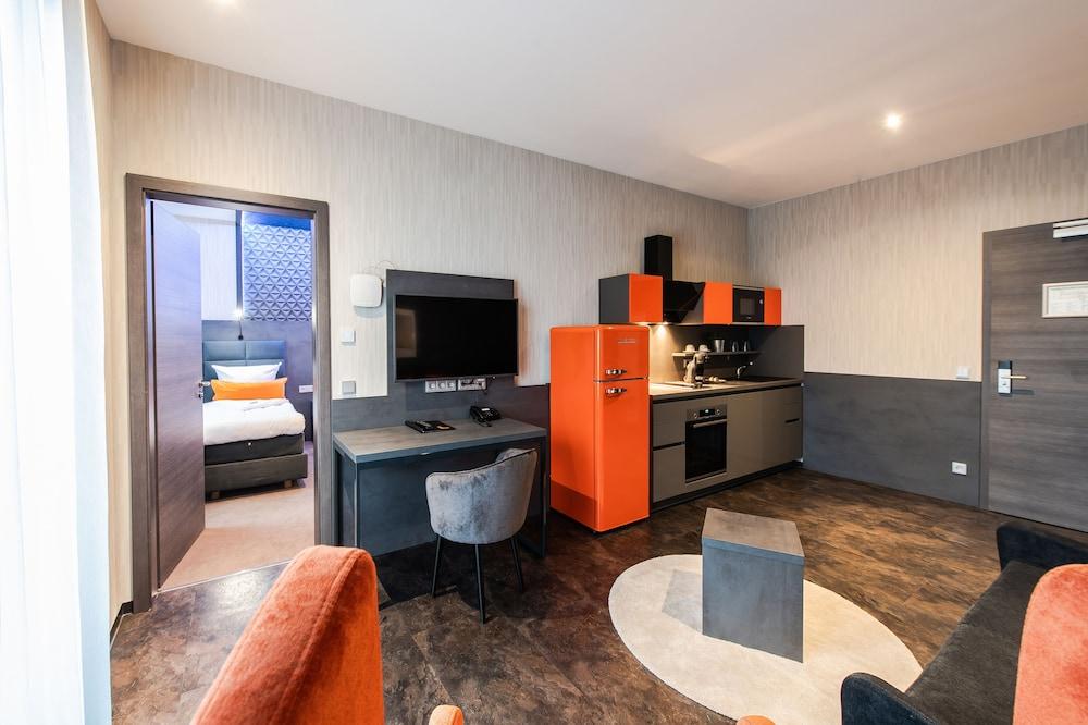 Premium By Gs Hotel Munich Luaran gambar