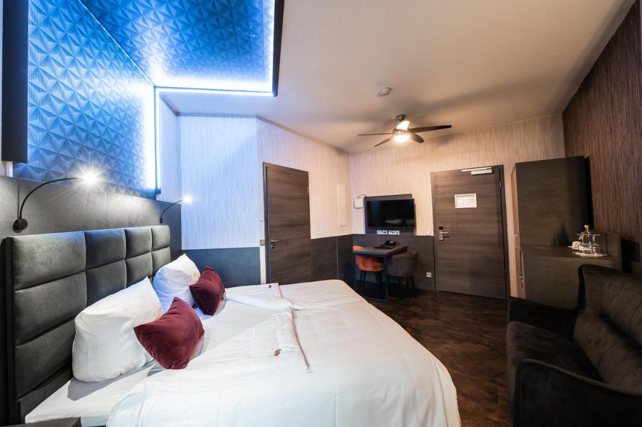 Premium By Gs Hotel Munich Luaran gambar